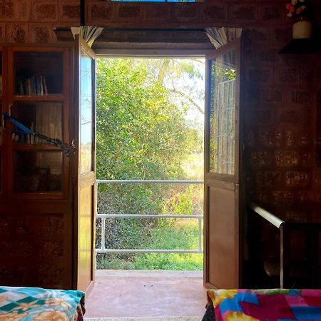 Moradia Dos Quadros Bed & Breakfast Malar ภายนอก รูปภาพ