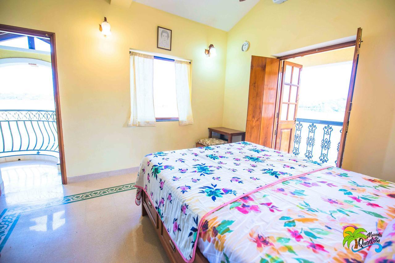 Moradia Dos Quadros Bed & Breakfast Malar ภายนอก รูปภาพ